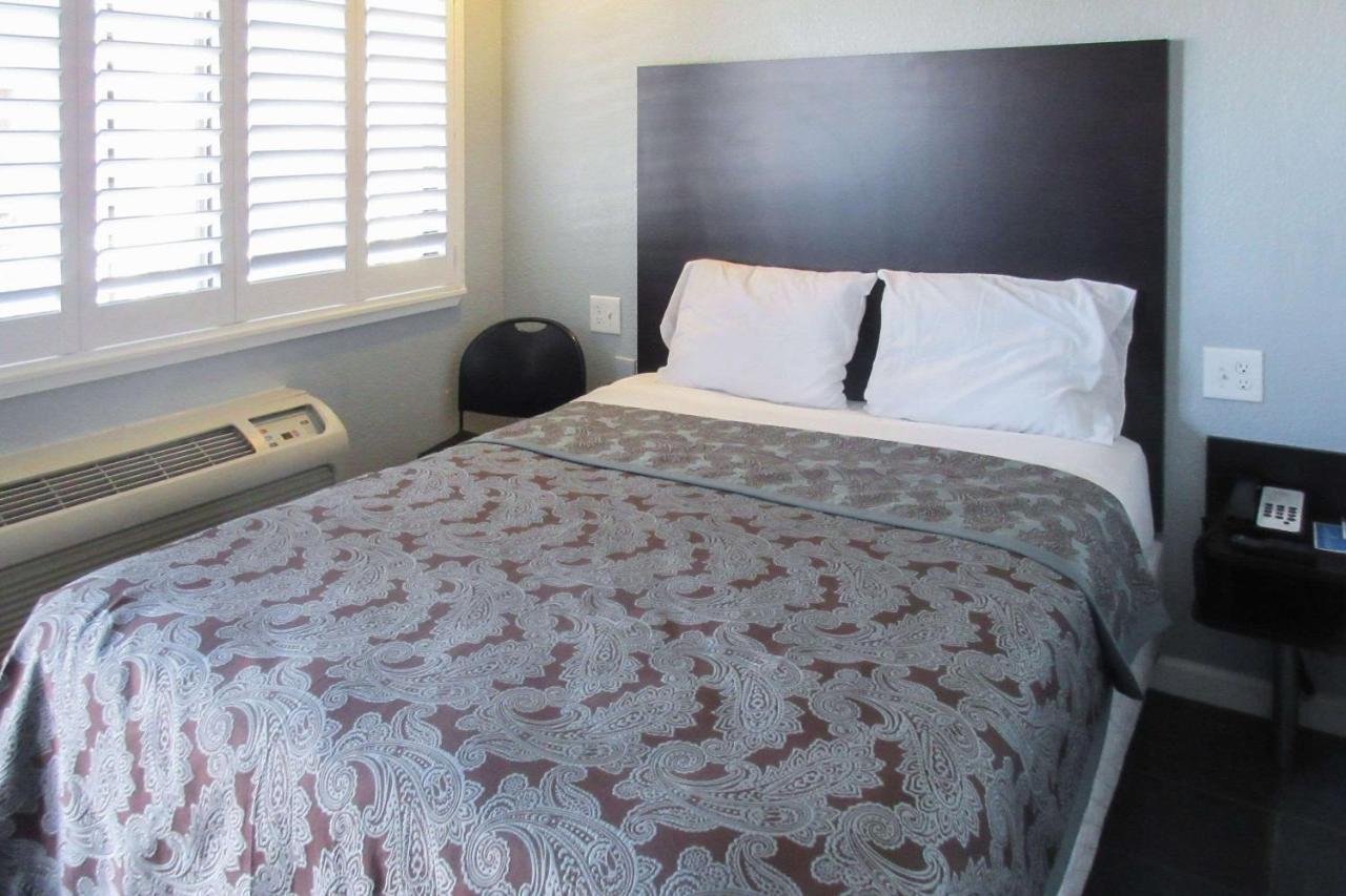Rodeway Inn San Pablo Dış mekan fotoğraf
